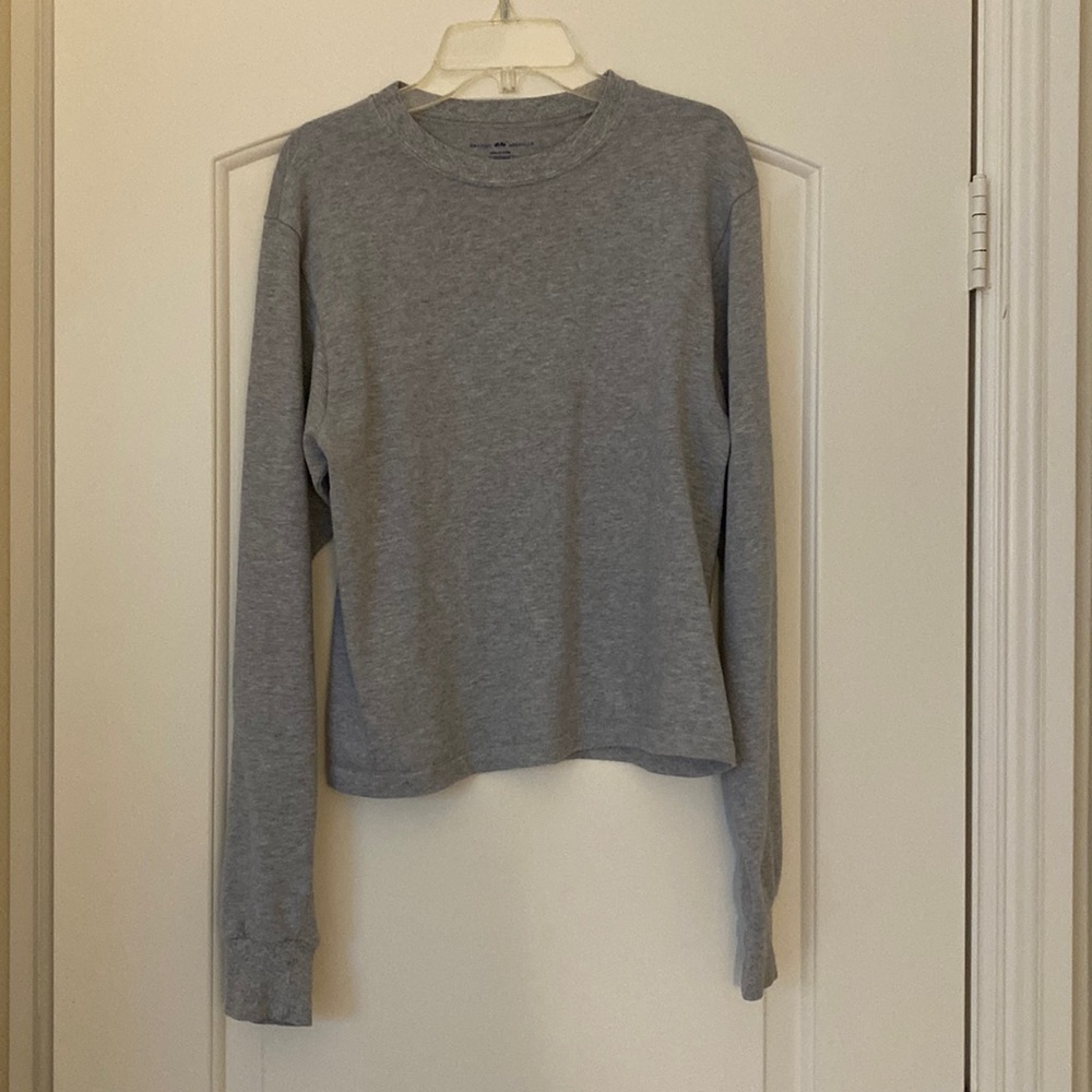 Brandy Melville crop sweatshirt